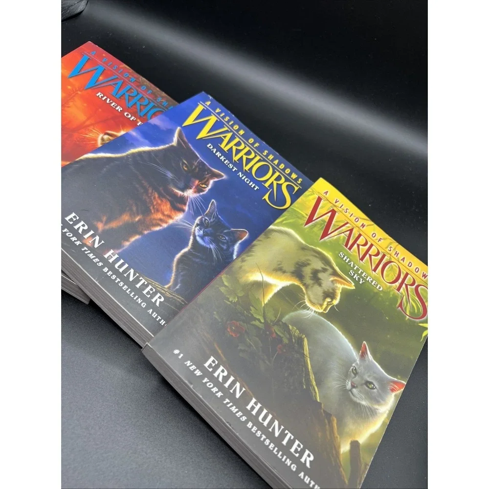 Warriors: A Vision of Shadows Cat Series 3 4 5 6 Erin Hunter 4 PC Lot‎
